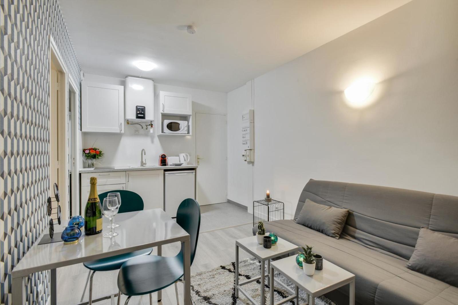 806 Suite Magic - Superbe Appartement บันโยเล่ ภายนอก รูปภาพ