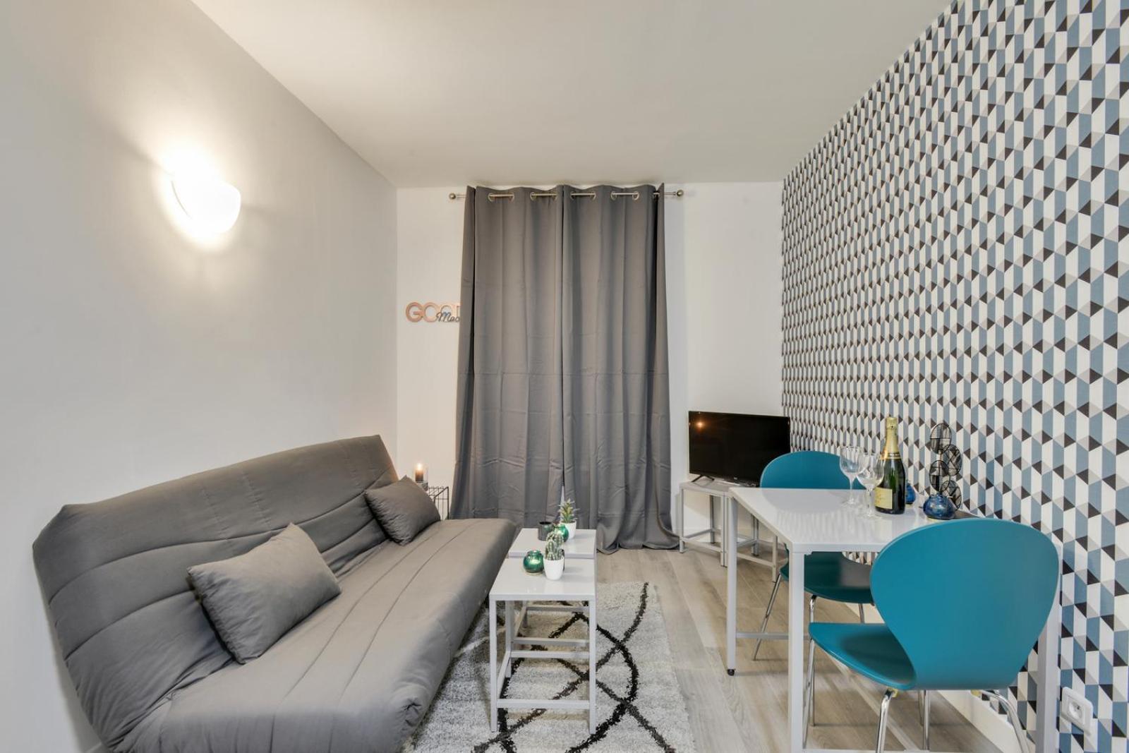 806 Suite Magic - Superbe Appartement บันโยเล่ ภายนอก รูปภาพ