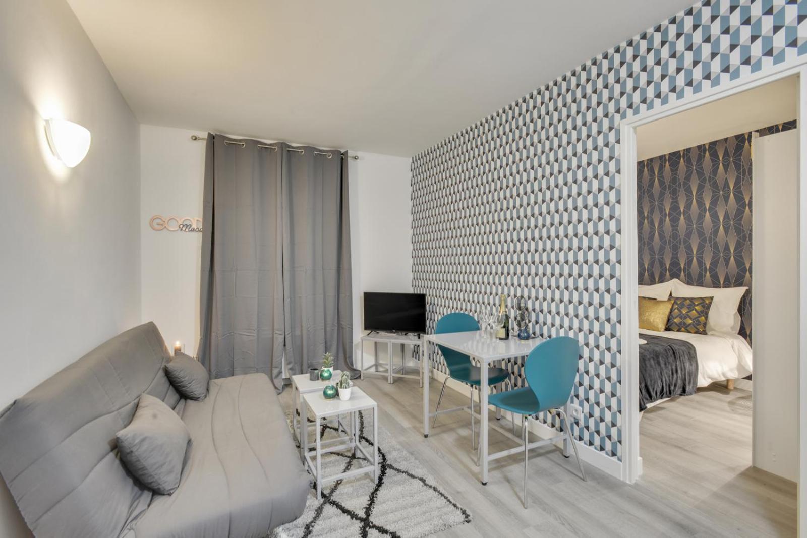 806 Suite Magic - Superbe Appartement บันโยเล่ ภายนอก รูปภาพ